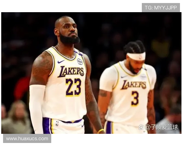 湖人最强阵容依托里夫斯成第二得分手 老詹场均18分引领球队